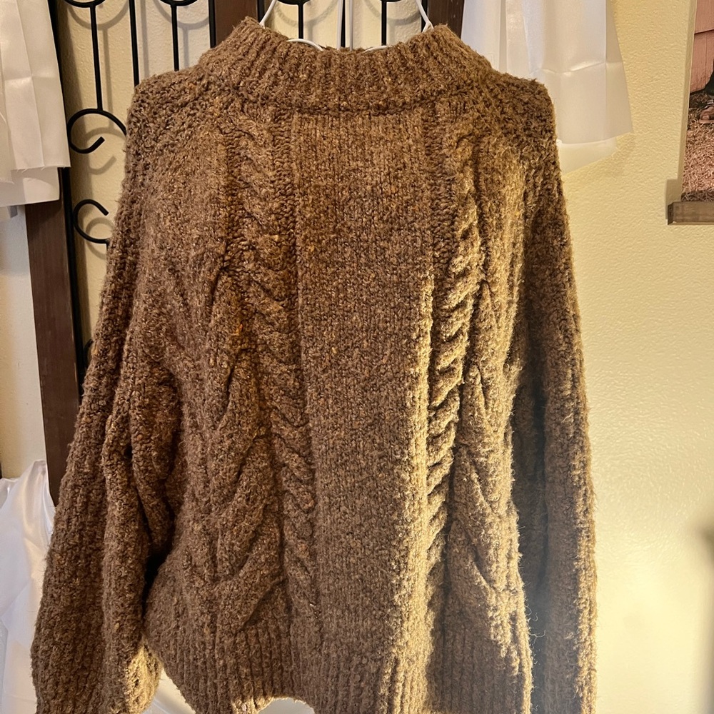 Universal Thread Cozy Tan Cable Knit Turtleneck Sweater
